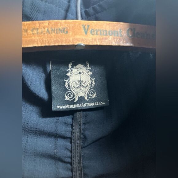 Minerva’s Antennae Crop Bolero Size S - Picture 5 of 5